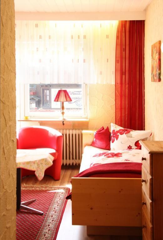 Landhotel Schonblick Bad Herrenalb Habitación foto